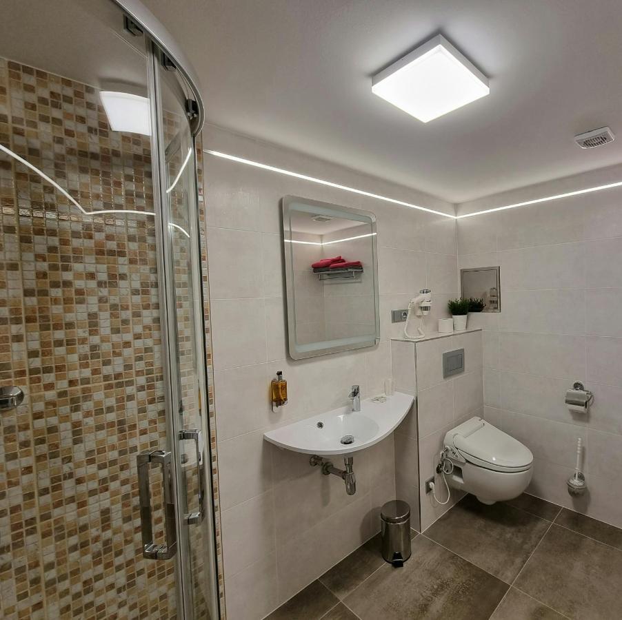 Apartmany Etenia Kadaň 外观 照片